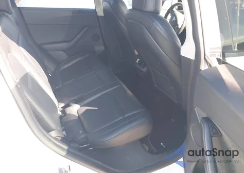 2022 Tesla Model Y Long Range Dual Motor All-Wheel Drive из США, поврежденный, VIN 7SAYGDEE2NF385647